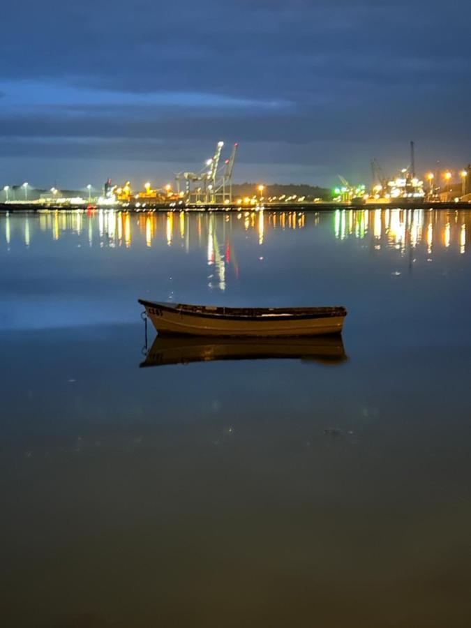 The Lodge, Monkstown Monkstown  Εξωτερικό φωτογραφία